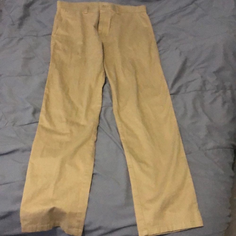 Men’s size 32 x 32 khakis